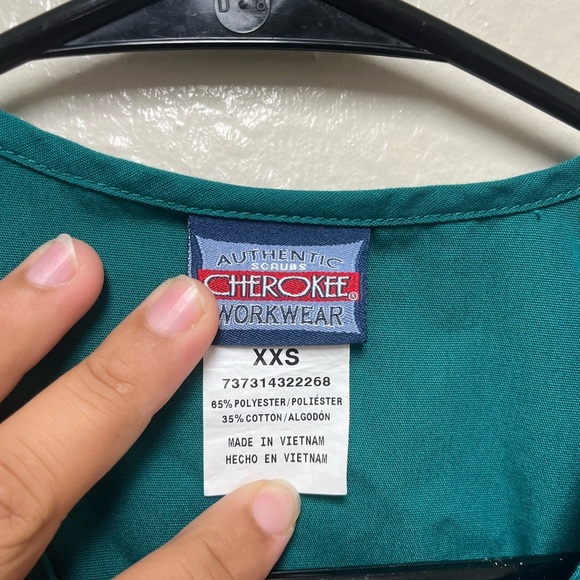 “SET” top and pants Cherokee. New with out tags 🏷️ - Picture 14 of 15